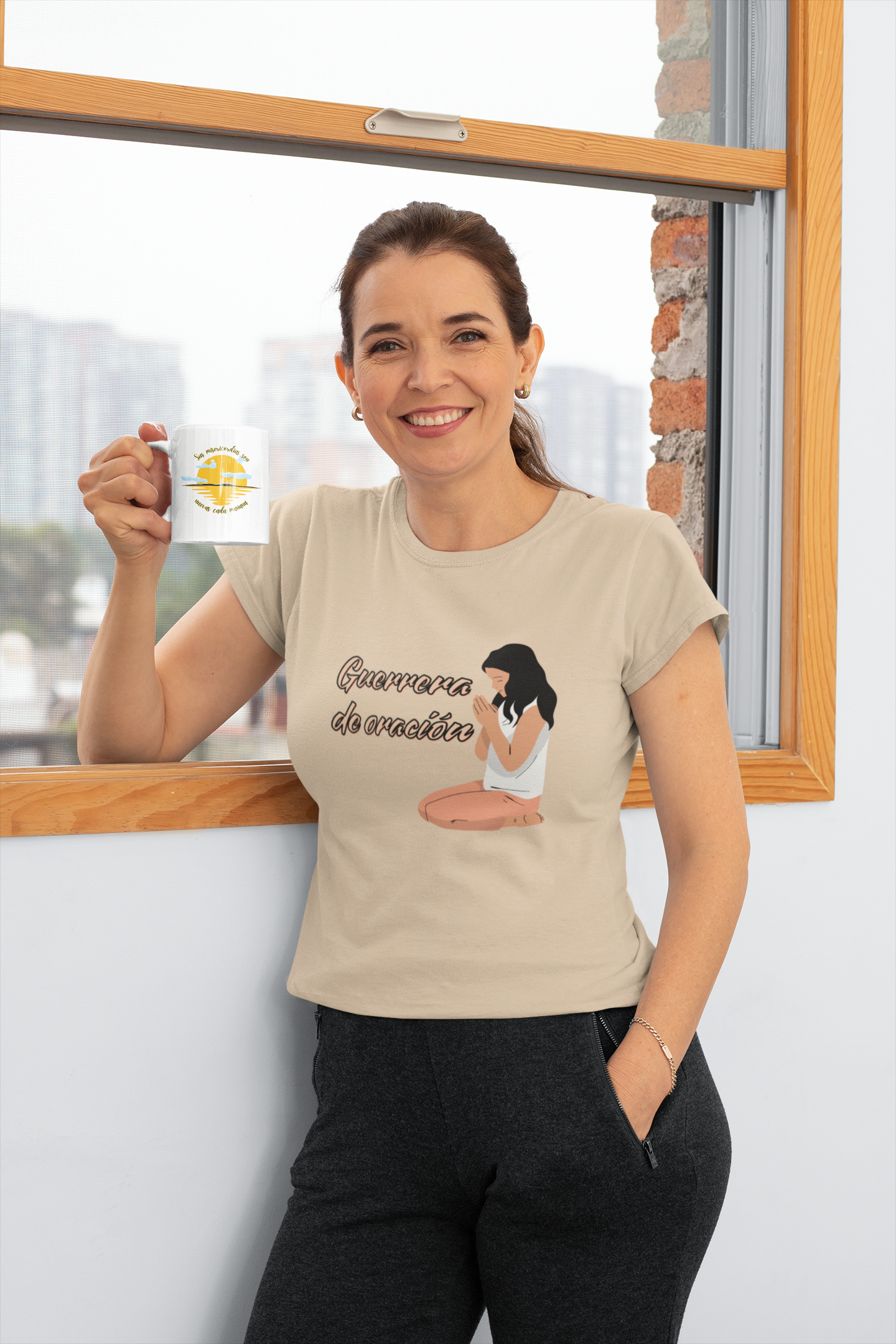 Guerrera de Oración Camiseta