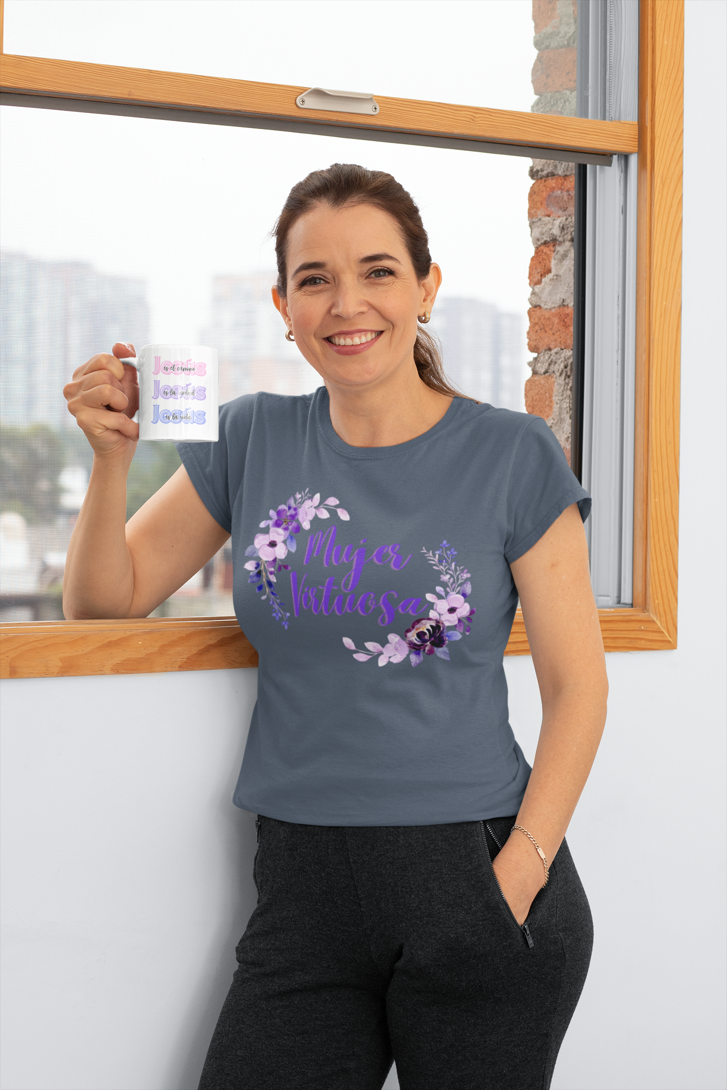 Mujer Virtuosa Camiseta